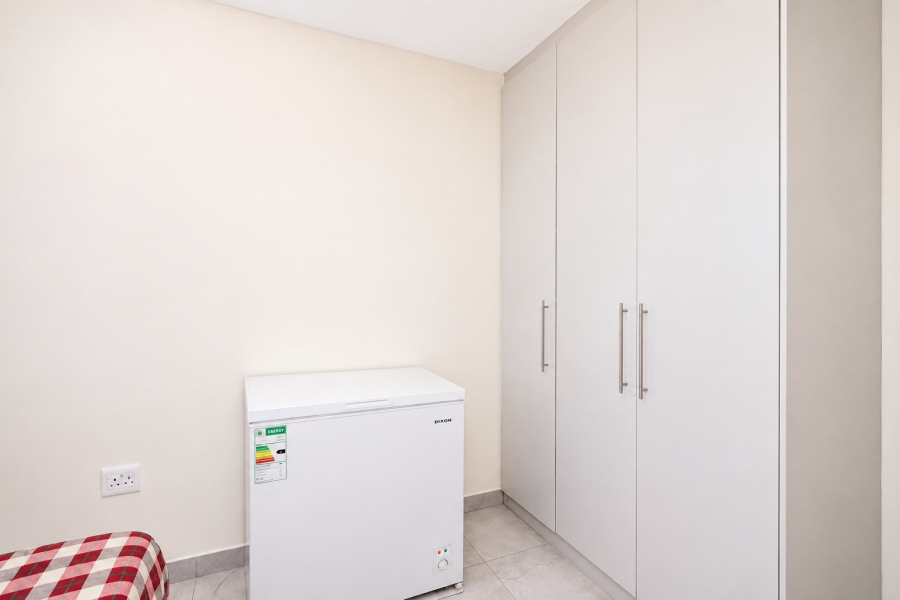 2 Bedroom Property for Sale in Parklands East Western Cape